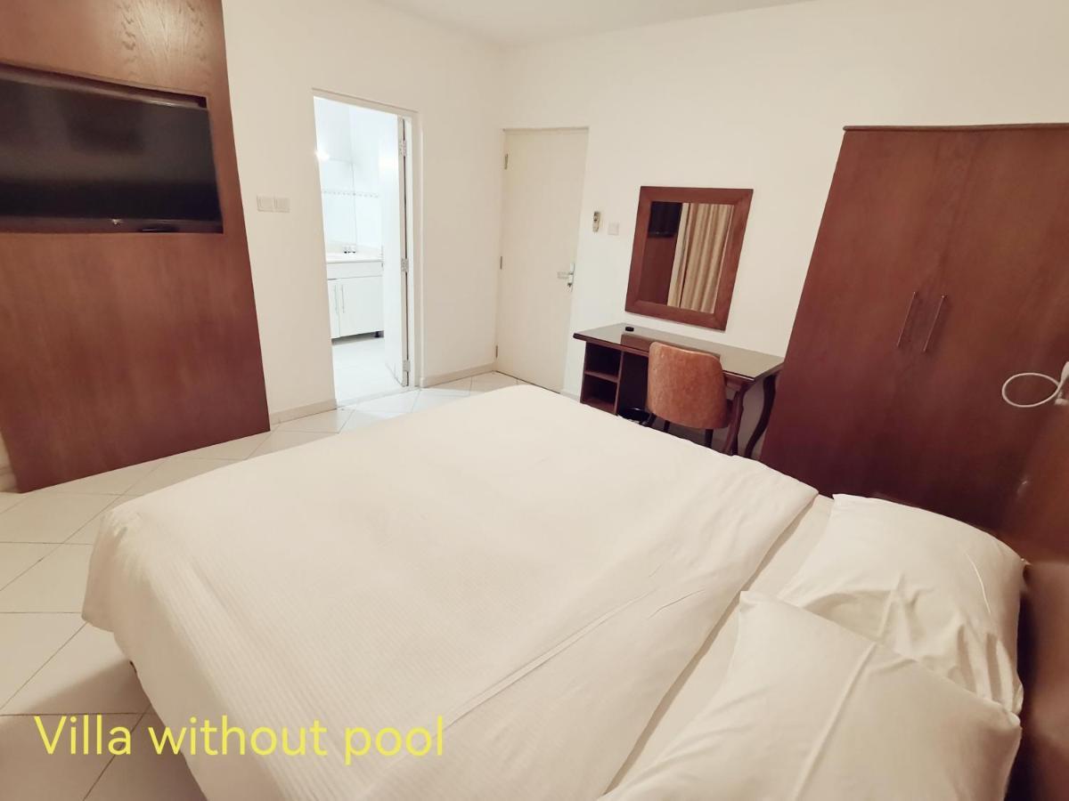 J5 Four Bedroom Villa Holiday Home In Al Wasl For Families Only Дубай Экстерьер фото