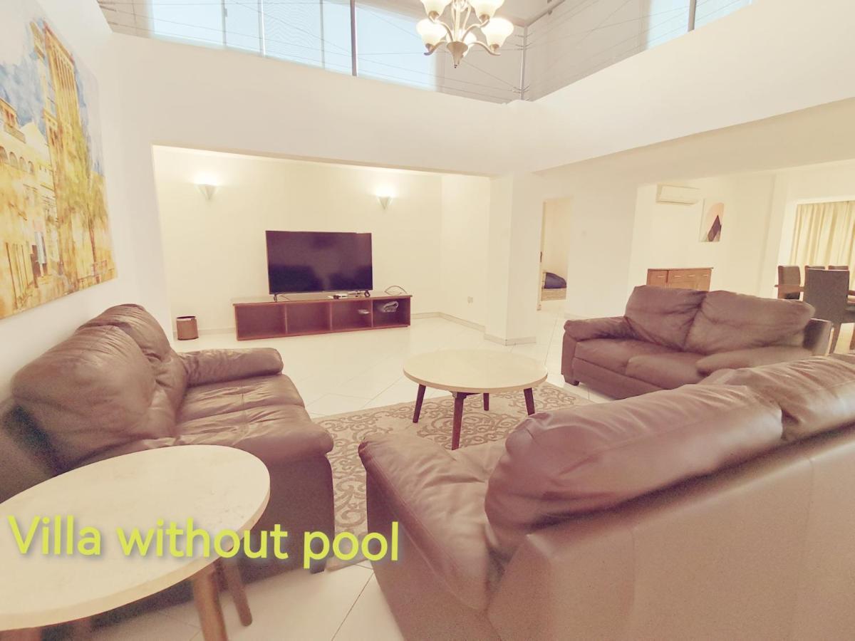 J5 Four Bedroom Villa Holiday Home In Al Wasl For Families Only Дубай Экстерьер фото