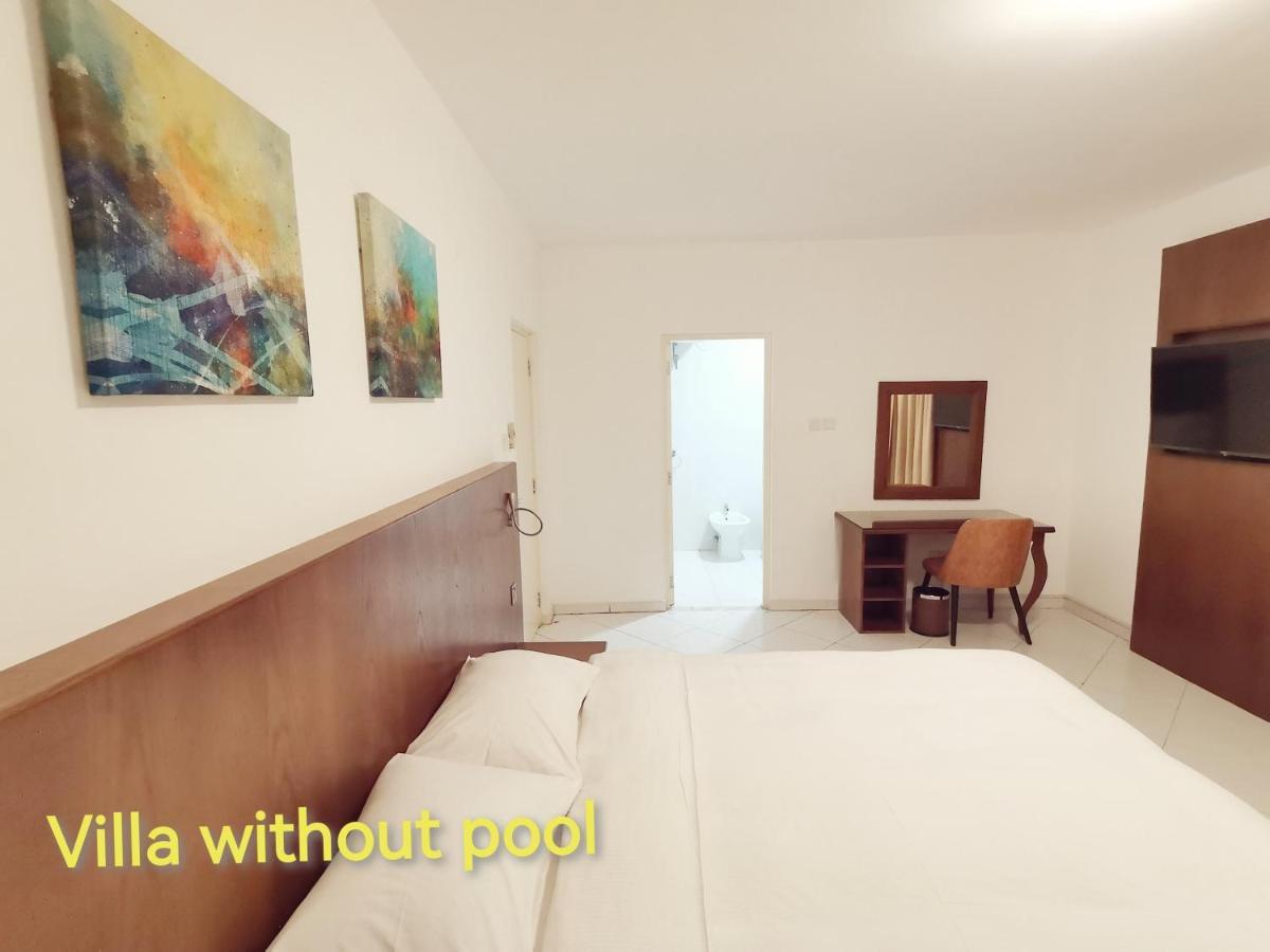 J5 Four Bedroom Villa Holiday Home In Al Wasl For Families Only Дубай Экстерьер фото